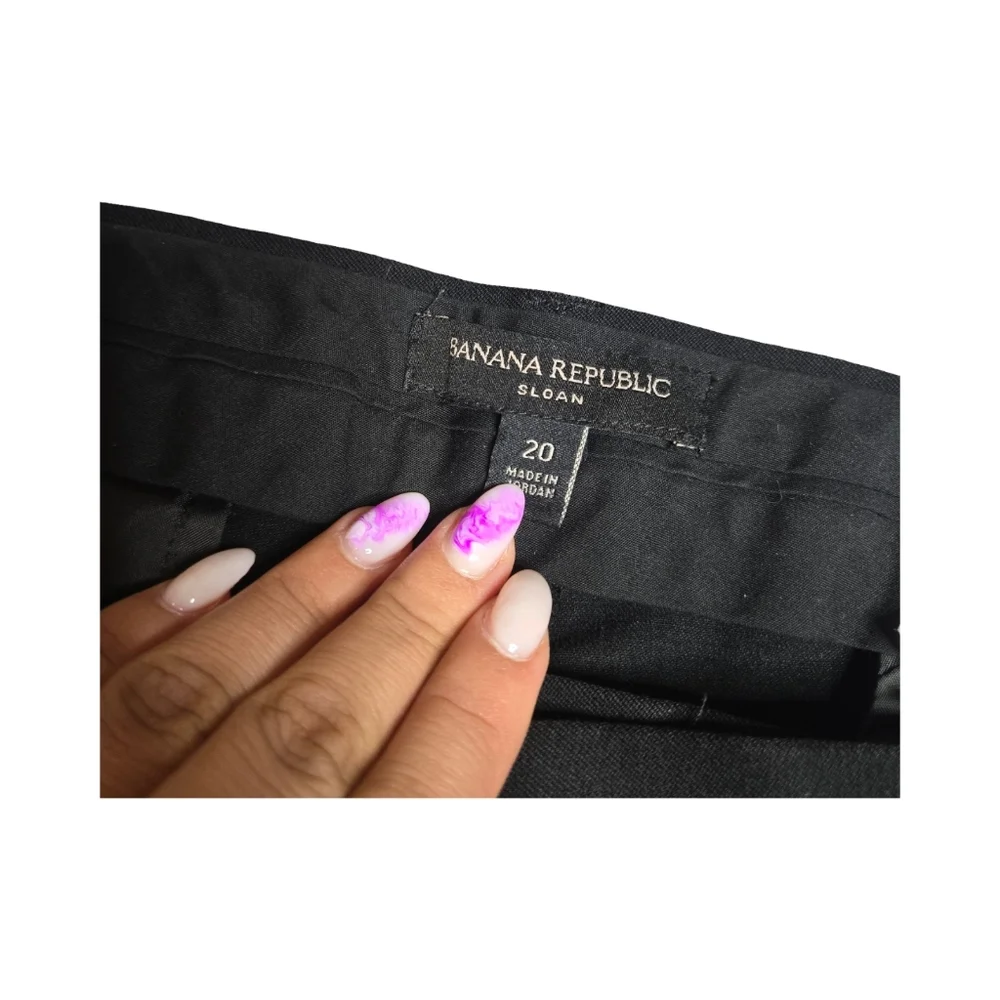 Banana Republic Black Sloan Women's  Pants Size: 20‎